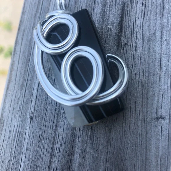 Silver Tone Wire Wrapped Pendant - Picture 6 of 15